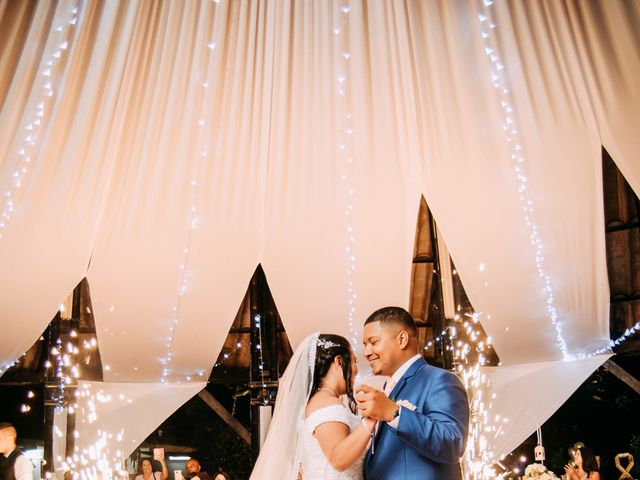 El matrimonio de Jhonier y Viviana en Cali, Valle del Cauca 9