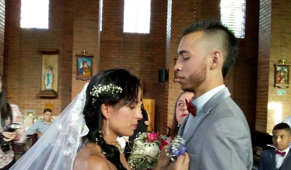El matrimonio de Andres y Tatiana en Sabaneta, Antioquia