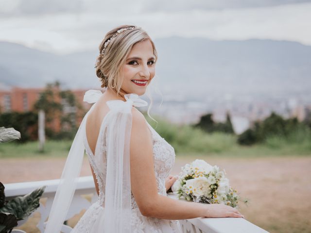 El matrimonio de Mateo y Valeria en Envigado, Antioquia 20