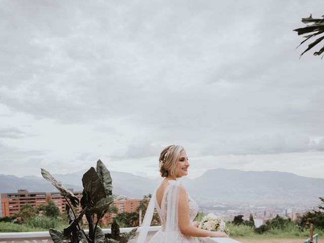 El matrimonio de Mateo y Valeria en Envigado, Antioquia 22