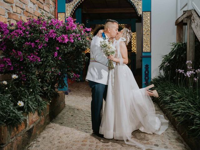 El matrimonio de Mateo y Valeria en Envigado, Antioquia 40