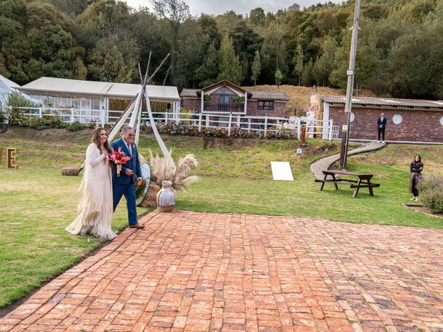 El matrimonio de El Cachaco y Costeña en Cajicá, Cundinamarca 25