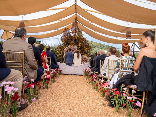 El matrimonio de El Cachaco y Costeña en Cajicá, Cundinamarca 27