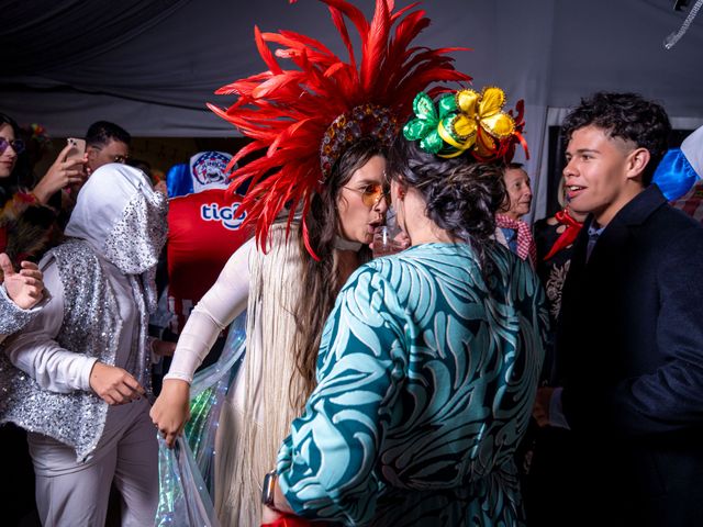 El matrimonio de El Cachaco y Costeña en Cajicá, Cundinamarca 89