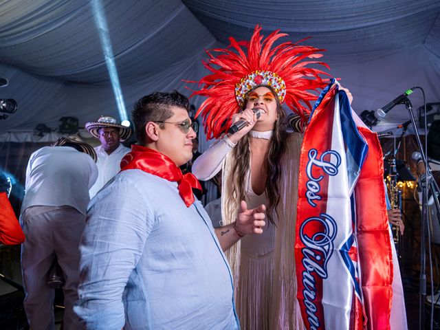 El matrimonio de El Cachaco y Costeña en Cajicá, Cundinamarca 90