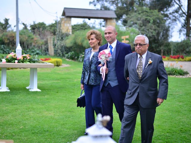El matrimonio de Lázaro y Paola en Bogotá, Bogotá DC 34