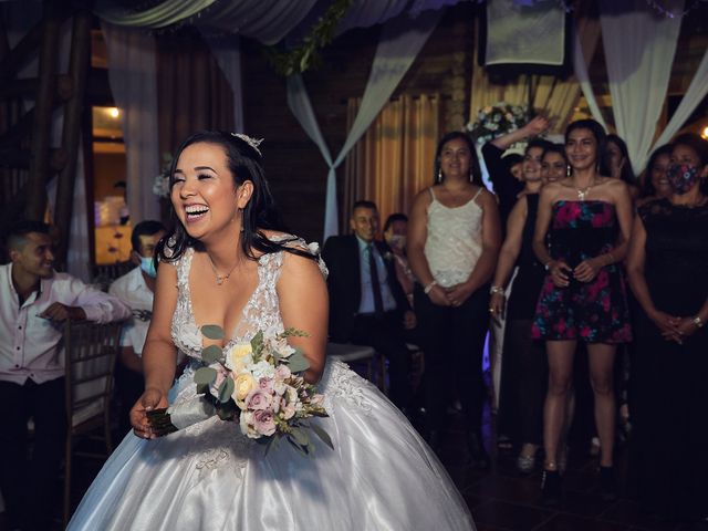 El matrimonio de Luz Adiela y Diego en Ibagué, Tolima 3