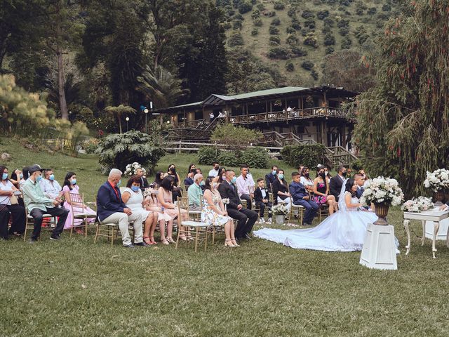 El matrimonio de Luz Adiela y Diego en Ibagué, Tolima 13