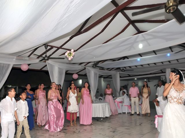 El matrimonio de Elkin y Yaneth en Montería, Córdoba 16