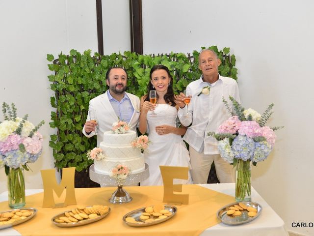 El matrimonio de Miguel Andrés  y Elena María  en Villavicencio, Meta 9