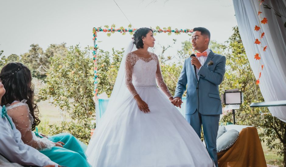 El matrimonio de Felipe  y Karen  en Barbosa, Santander