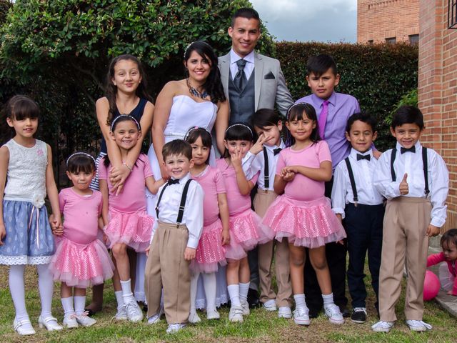 El matrimonio de Jhon y Carolina en Madrid, Cundinamarca 15