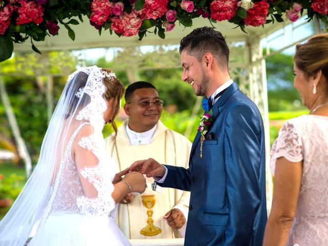 El matrimonio de Cris y Lulu en Cali, Valle del Cauca 18