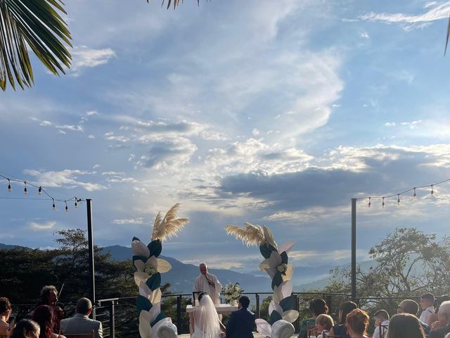El matrimonio de Daniel y Carolina en Copacabana, Antioquia 17