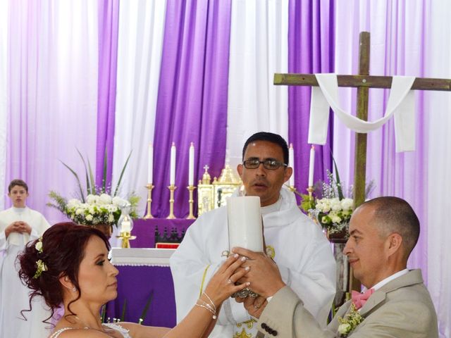 El matrimonio de Victor y Luz Dary en Bello, Antioquia 8
