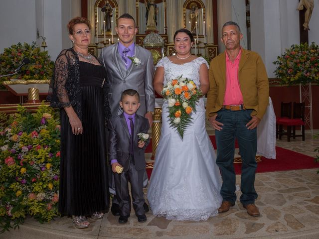 El matrimonio de Camilo y Marleny en San Vicente, Antioquia 5