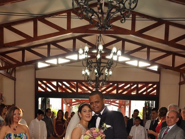 El matrimonio de Angela y Nestor  en Armenia, Quindío 5