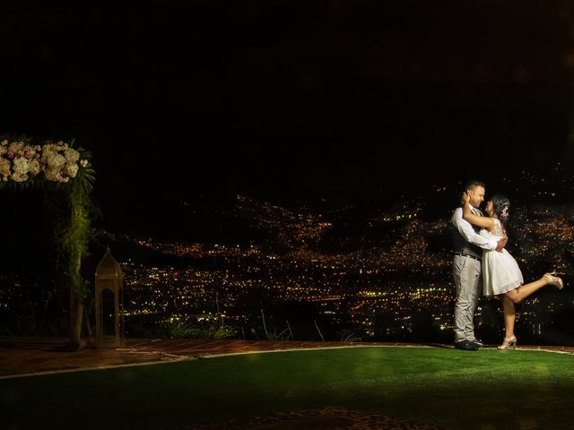 El matrimonio de Camilo y Pilar en Medellín, Antioquia 53
