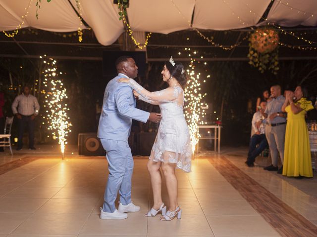 El matrimonio de Luis  y Lucía  en Cali, Valle del Cauca 8