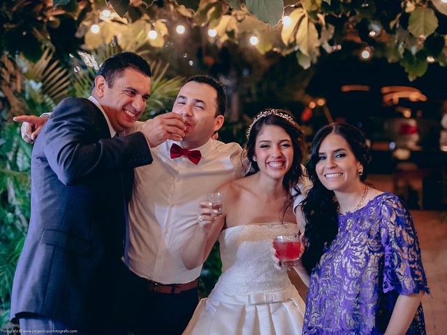 El matrimonio de Juan Diego y Mariana en Medellín, Antioquia 41