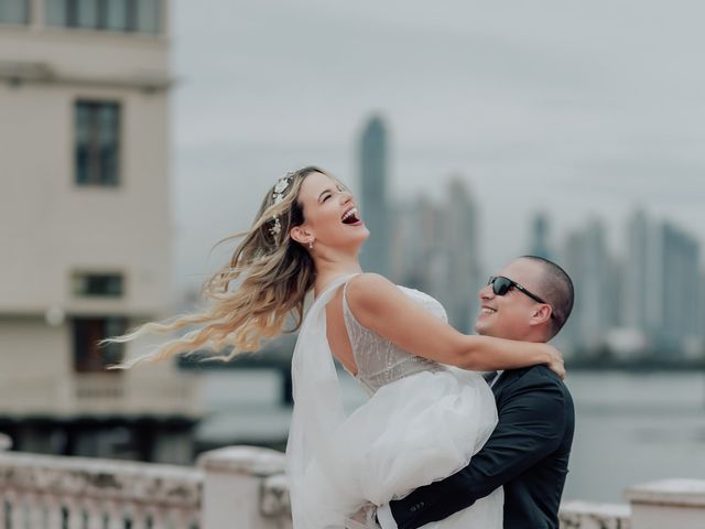 El matrimonio de Alejandr y Henma en Cartagena, Bolívar 14