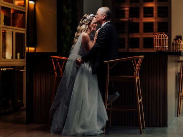 El matrimonio de Alejandr y Henma en Cartagena, Bolívar 37