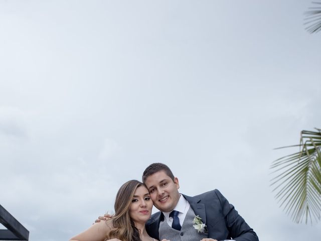 El matrimonio de Gustavo y Sandra en Medellín, Antioquia 45