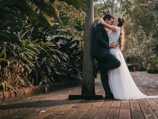 El matrimonio de Ana y Raúl en Medellín, Antioquia 17