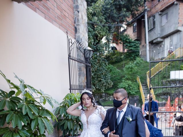 El matrimonio de Daniel y Luisa en Medellín, Antioquia 23