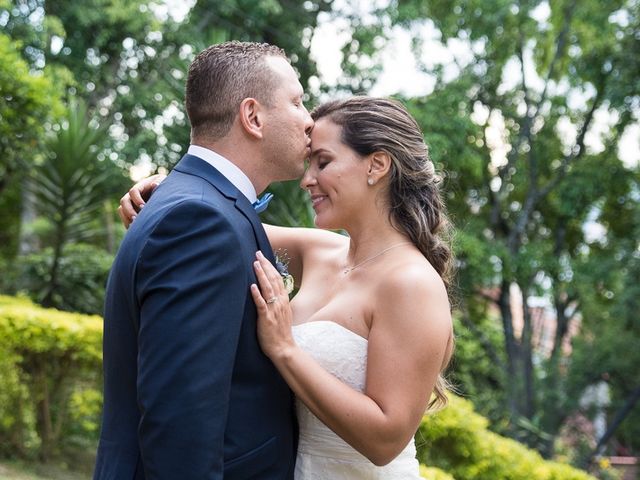 El matrimonio de Wilmar y Carolina en Medellín, Antioquia 28