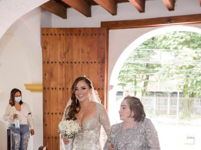El matrimonio de Cesar y Ingrid en Envigado, Antioquia 17