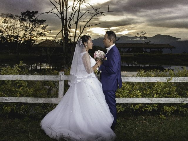 El matrimonio de Alejandro y Sahoury en Fusagasugá, Cundinamarca 3