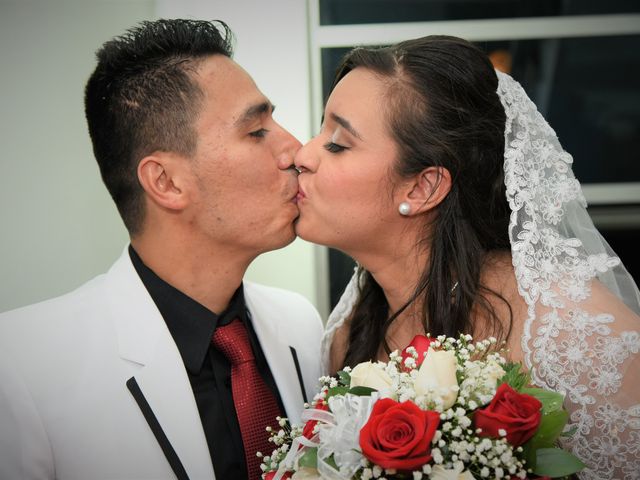 El matrimonio de Jhonathan y Alejandra en Bogotá, Bogotá DC 13
