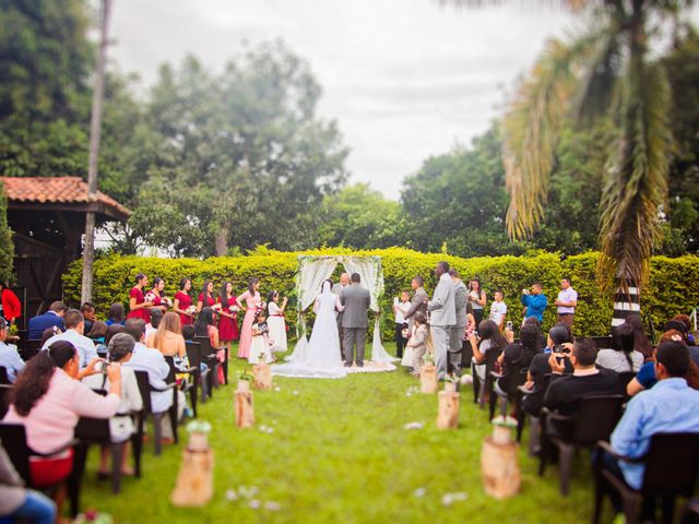 El matrimonio de Heved y Dania en Caicedonia, Valle del Cauca 2
