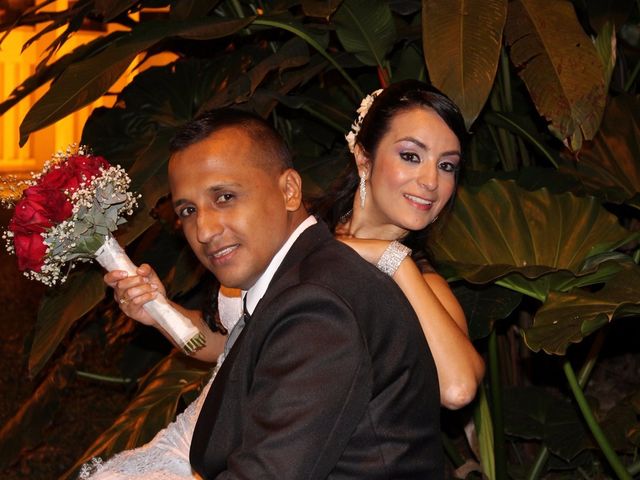 El matrimonio de Edwin Torres y Viviana Garavito en Cali, Valle del Cauca 20