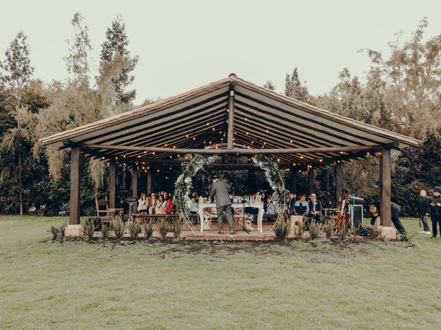 El matrimonio de Leonardo  y Paola Andrea en Subachoque, Cundinamarca 27