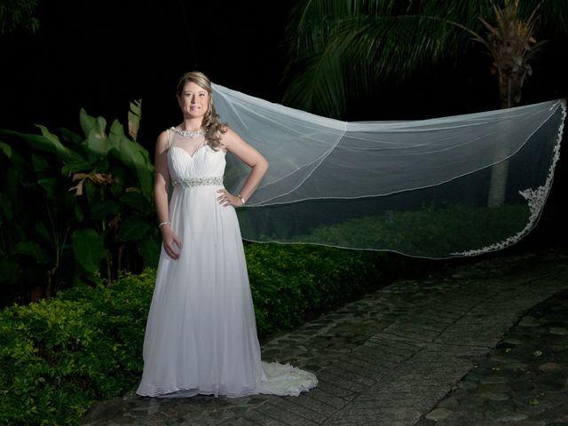 El matrimonio de Nestor y Diana en La Pintada, Antioquia 8
