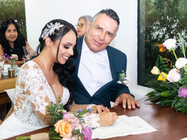 El matrimonio de William  y Daniela en Santa Fe de Antioquia, Antioquia 13
