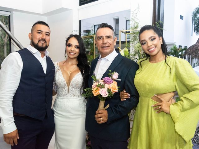 El matrimonio de William  y Daniela en Santa Fe de Antioquia, Antioquia 35