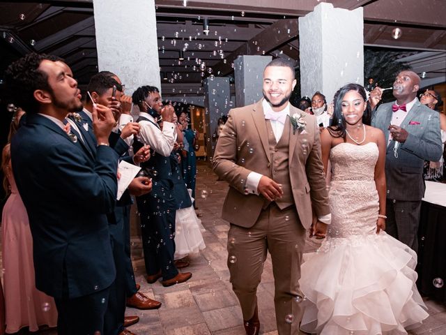 El matrimonio de John y Jheene en Bogotá, Bogotá DC 31