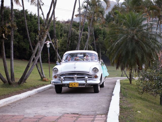 El matrimonio de Leon y Veronica en Medellín, Antioquia 13