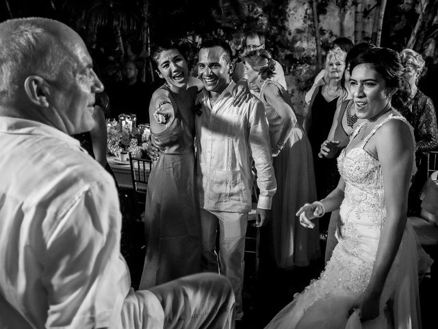 El matrimonio de Roy y Luz en Cartagena, Bolívar 24