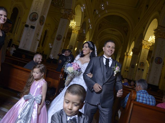 El matrimonio de Mauricio  y Paula  en Medellín, Antioquia 36