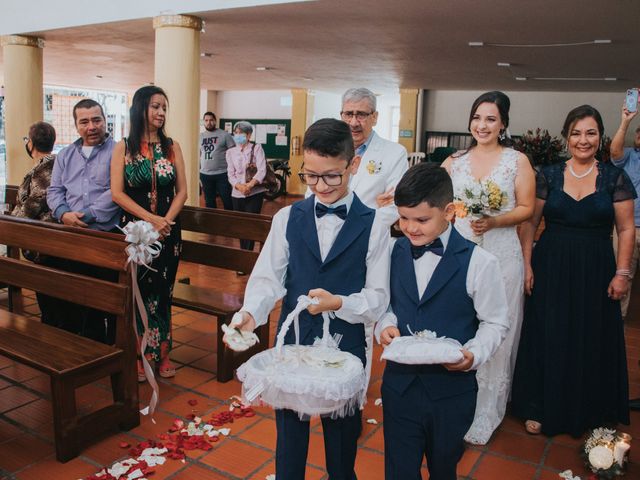 El matrimonio de Jhon y Claudia en Cali, Valle del Cauca 9