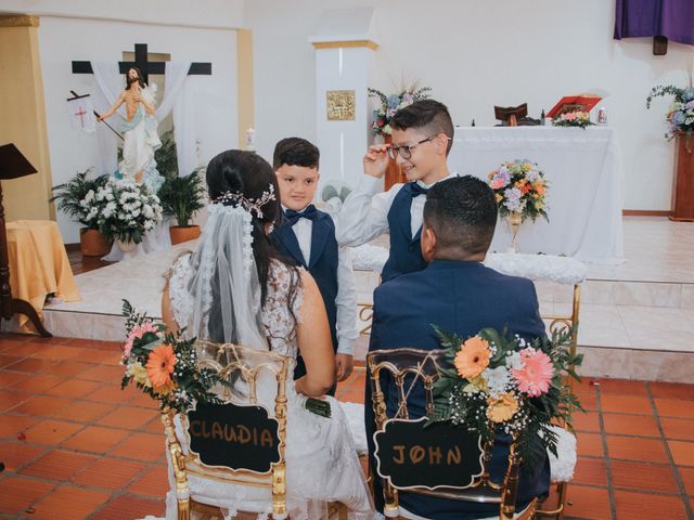 El matrimonio de Jhon y Claudia en Cali, Valle del Cauca 19