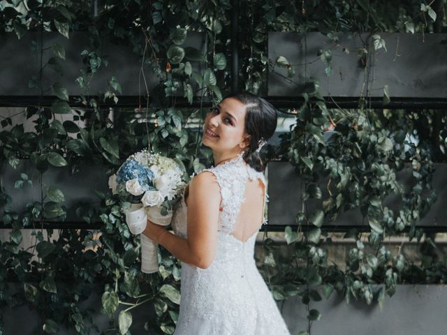 El matrimonio de Jhon y Claudia en Cali, Valle del Cauca 32