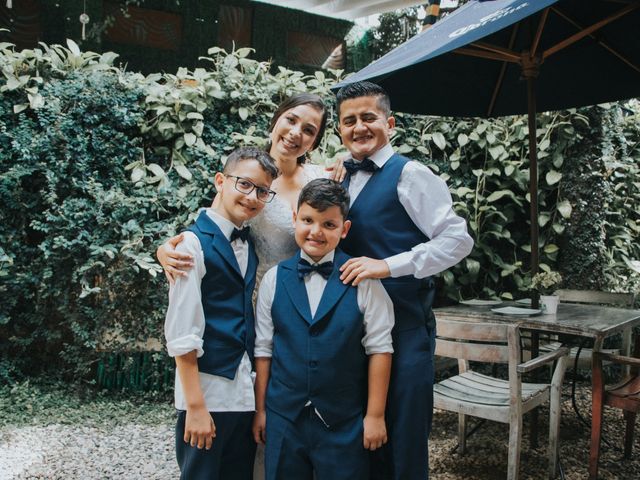 El matrimonio de Jhon y Claudia en Cali, Valle del Cauca 34