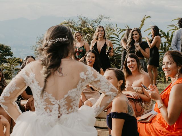 El matrimonio de Laura y Alejandro en Medellín, Antioquia 22