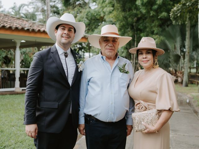 El matrimonio de Daniel y Nathalia en El Cerrito, Valle del Cauca 42