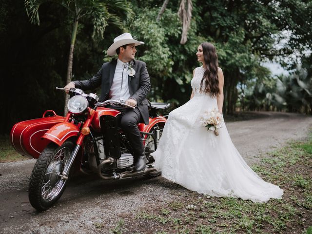 El matrimonio de Daniel y Nathalia en El Cerrito, Valle del Cauca 108